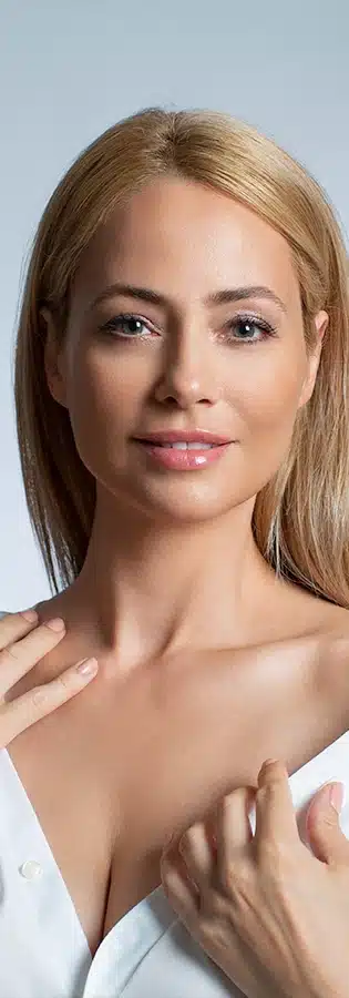 portrait of a beautiful middle aged woman ()